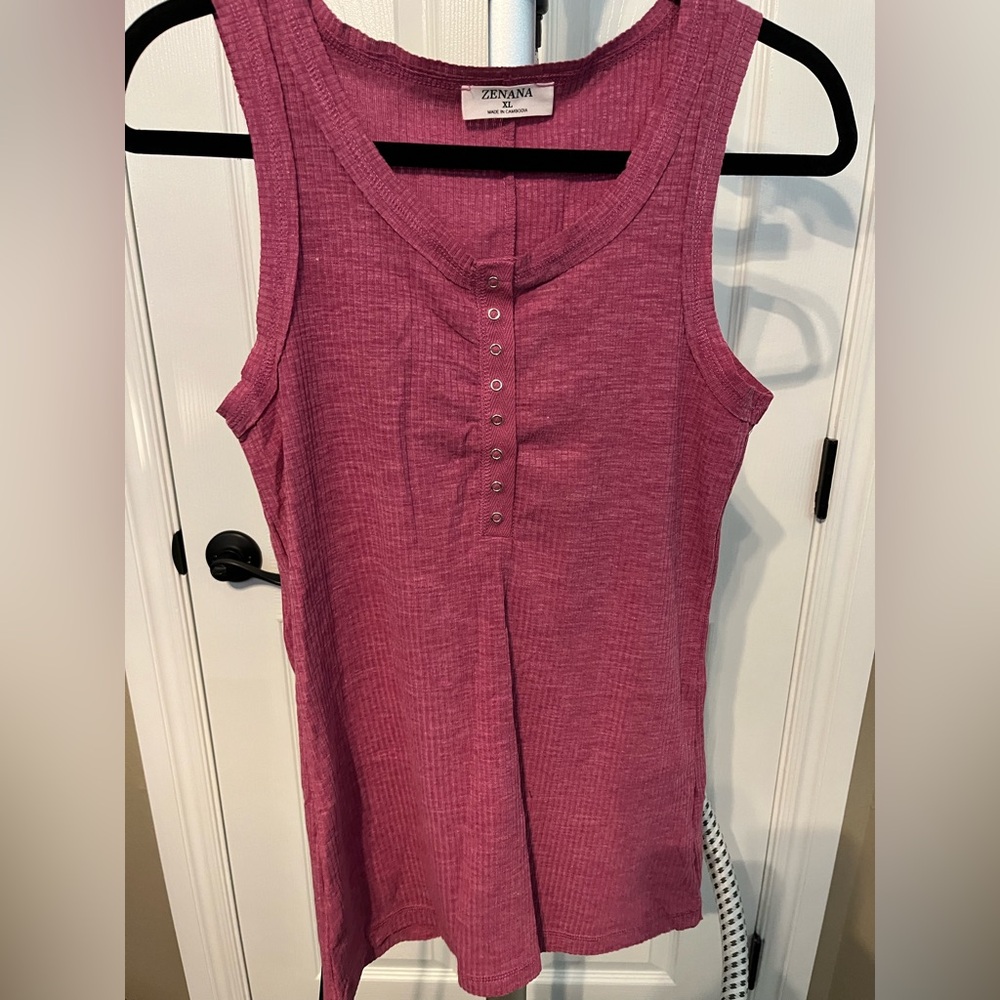 Zenana Outfitters Mauve Sleeveless Women's Top